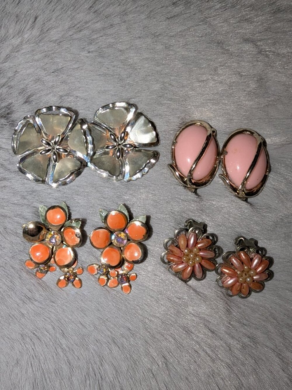 Clip On Earring Lot 7661